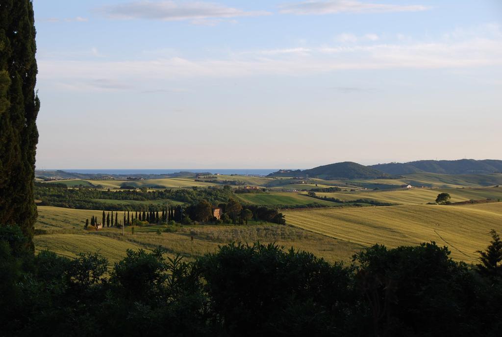 La Locanda Del Barbagianni Santa Luce Luaran gambar
