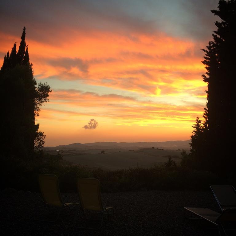 La Locanda Del Barbagianni Santa Luce Luaran gambar