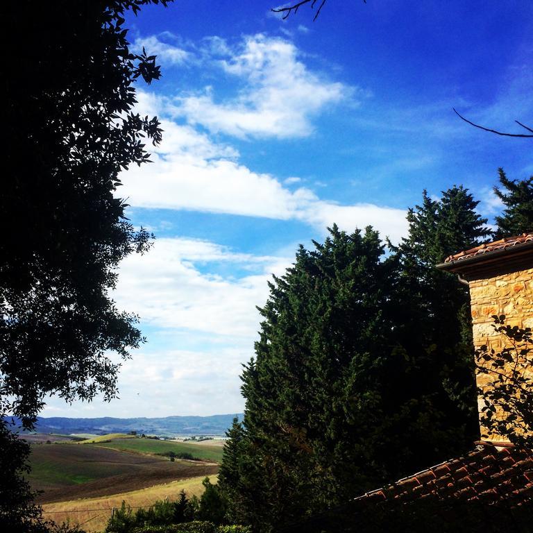 La Locanda Del Barbagianni Santa Luce Luaran gambar